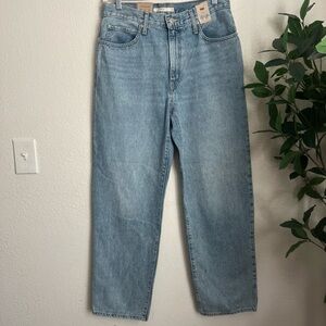 Levi’s ‘94  baggy Denim light wash Jeans size 30